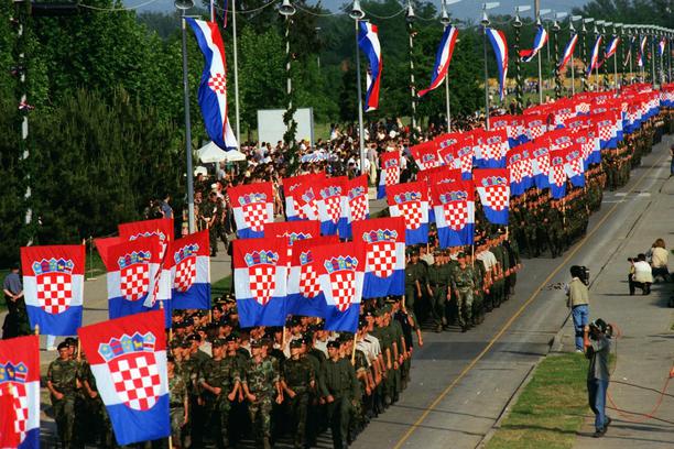 El 5 de agosto - dÃ­a de la victoria y del agradecimiento patriÃ³tico. DÃ­a de los defensores croatas.