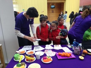 Alumnos de Nutrición y Dietética realizan actividades de Promoción durante el mes de Agosto 2017 (5)