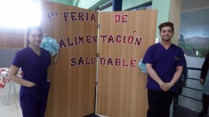 Alumnos de tercer año realizan educaciones en Escuelas 2017 (47)