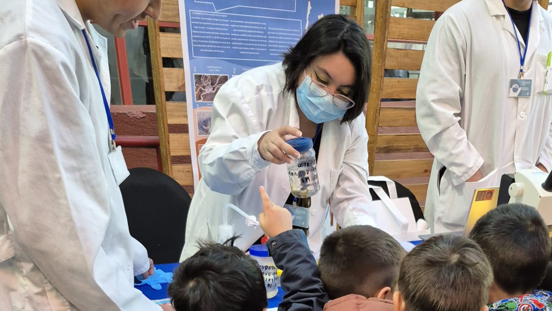Expomar 2025: Universidad de Magallanes abre sus puertas al mar y a la ciencia