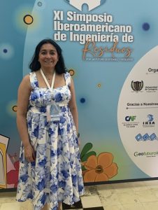 Académica presentó innovadora investigación en economía circular en encuentro internacional sobre ingeniería de residuos