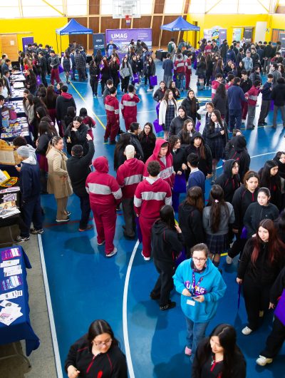 “Conoce UMAG” acercó la educación superior a estudiantes de Última Esperanza