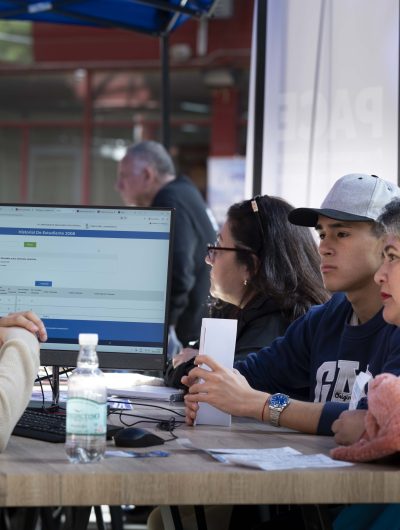 UMAG dio inicio a la Feria de Postulación 2026 con orientación integral para futuros estudiantes