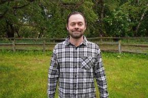 Proyecto de colaboración internacional busca identificar áreas de conservación de la luga roja en costas de Chile