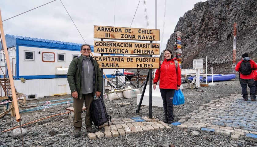 Rector y vicerrectora de Investigación conocieron el trabajo del INACh en base Escudero de la Antártica