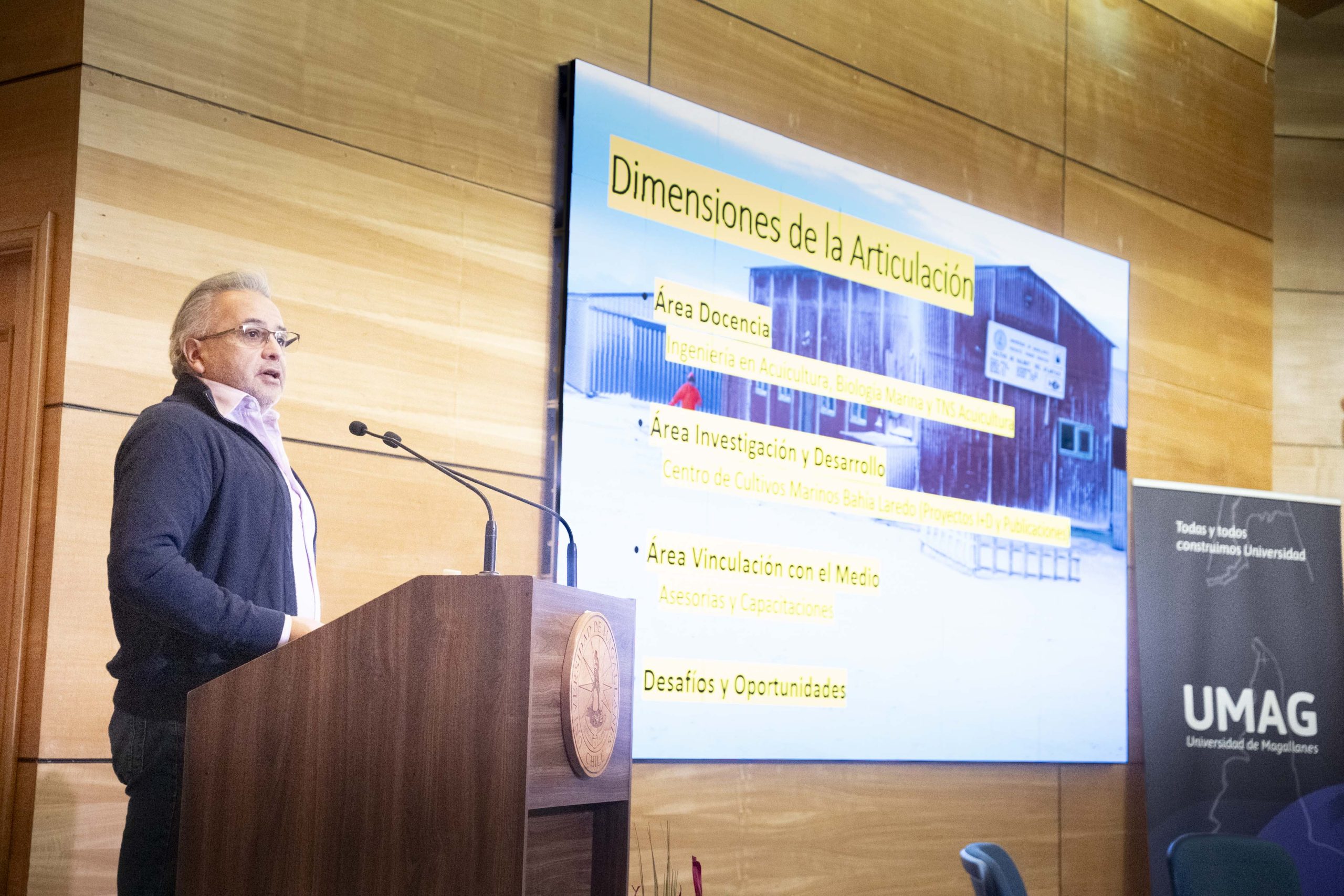 Académicos y estudiantes dialogaron con la industria sobre sostenibilidad marina