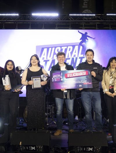 El cantautor Julio Cañas se corona ganador del Austral Talent Fest