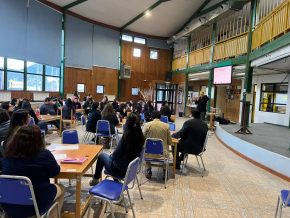 Comunidad escolar de Puerto Williams avanza en convivencia con jornada de reflexión 