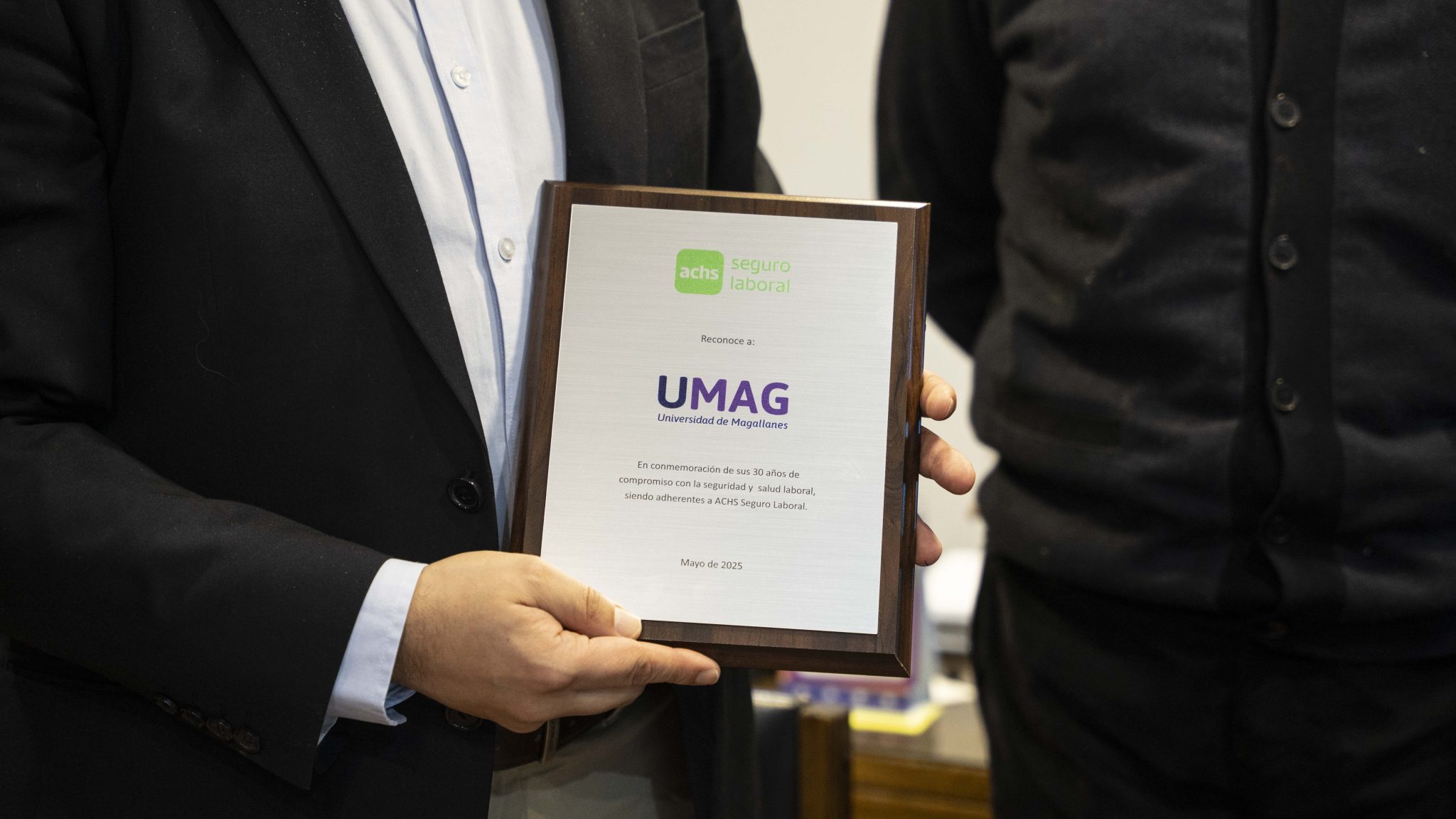 UMAG y ACHS celebran 30 años de alianza en favor de la prevención y el ...
