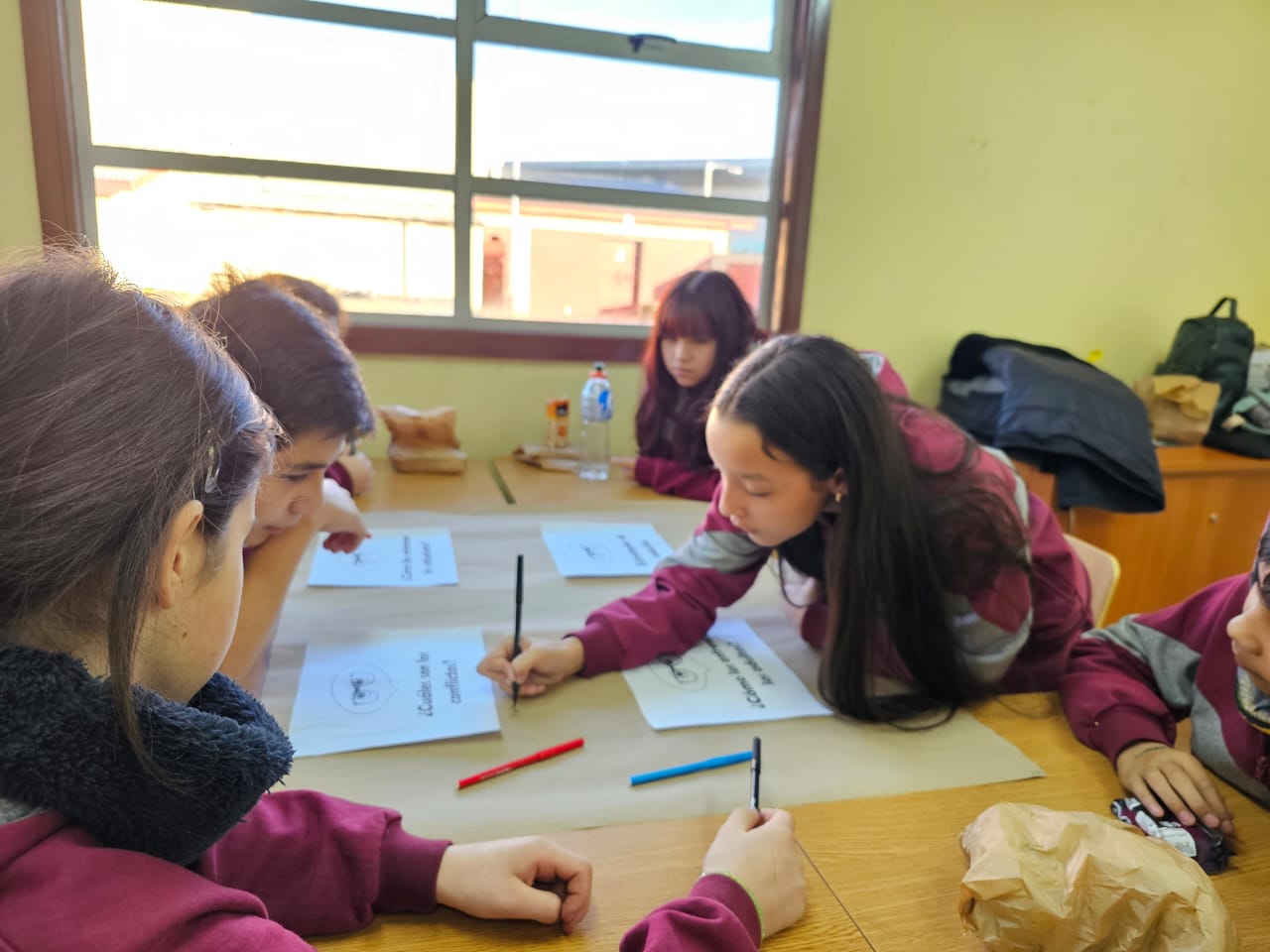 UMAG promueve entornos escolares seguros y participativos en Cabo de Hornos y Natales