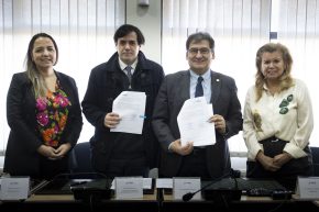 UMAG y Biblioteca del Congreso Nacional oficializan convenio de colaboración