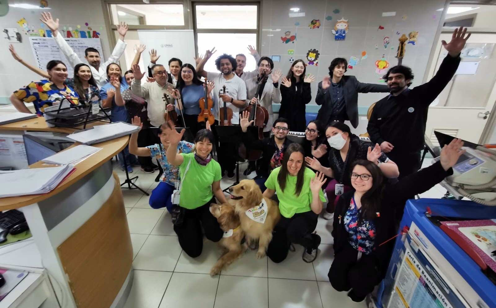 Concierto del Conservatorio UMAG llevó música y sonrisas al Hospital Clínico en el Día de la Niñez