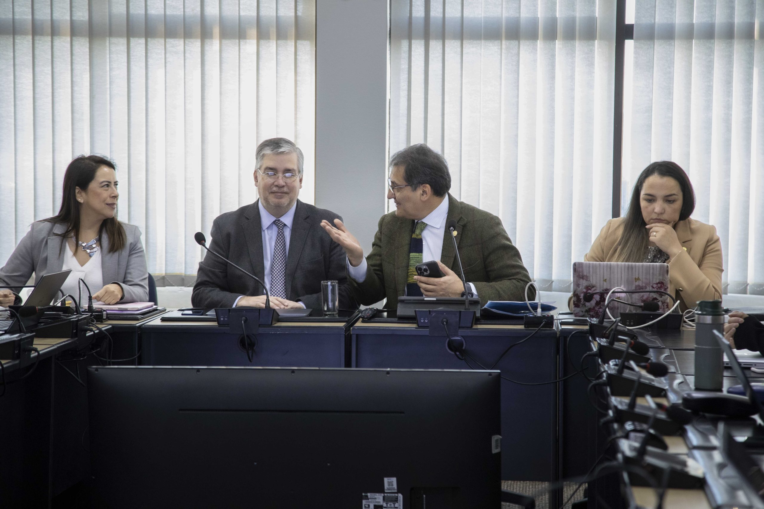 Superintendente de Educación Superior visitó la UMAG y abordó desafíos de sostenibilidad y modernización