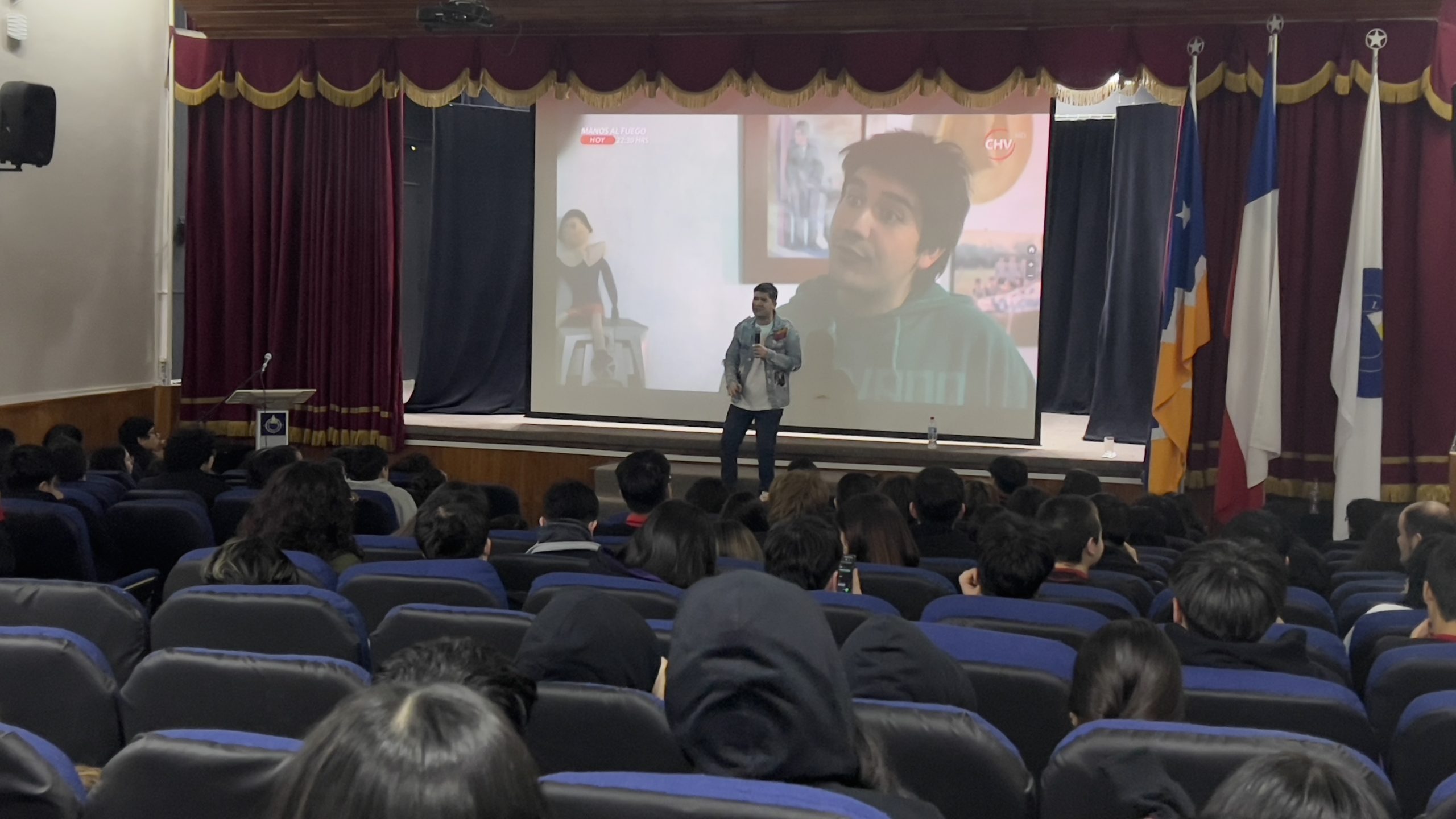 Charlas motivacionales promueven el autocuidado y la sana convivencia en el Liceo Experimental UMAG