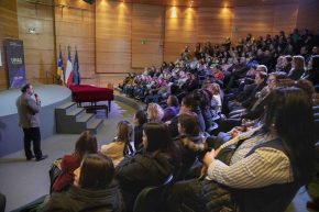 UMAG continúa su reestructuración promoviendo el diálogo y la información interna