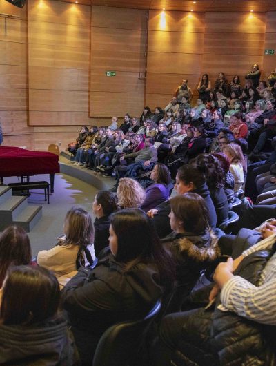 UMAG continúa su reestructuración promoviendo el diálogo y la información interna