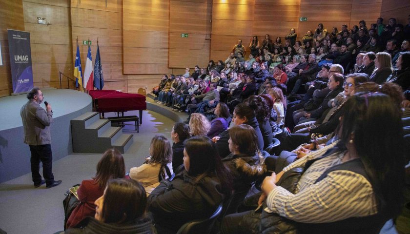 UMAG continúa su reestructuración promoviendo el diálogo y la información interna