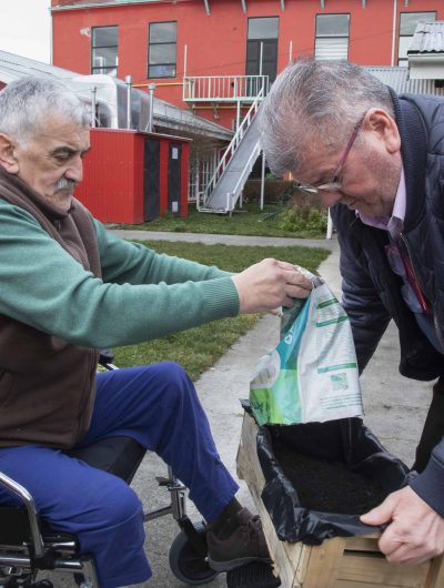 Estudiantes de Agronomía impulsan voluntariado en beneficio de personas mayores