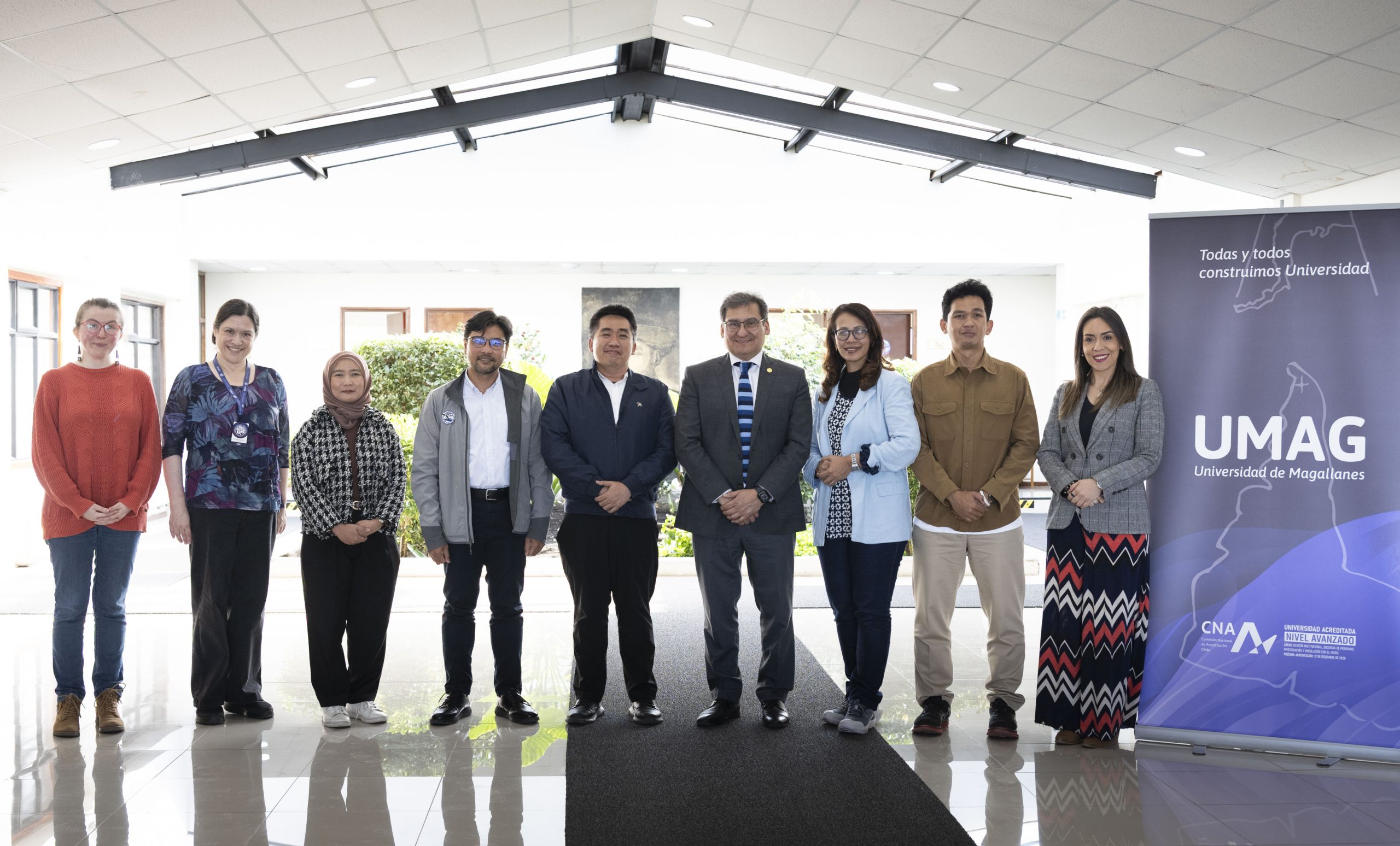 Investigadores de Indonesia miran a la UMAG para futuras colaboraciones en torno al cambio climático