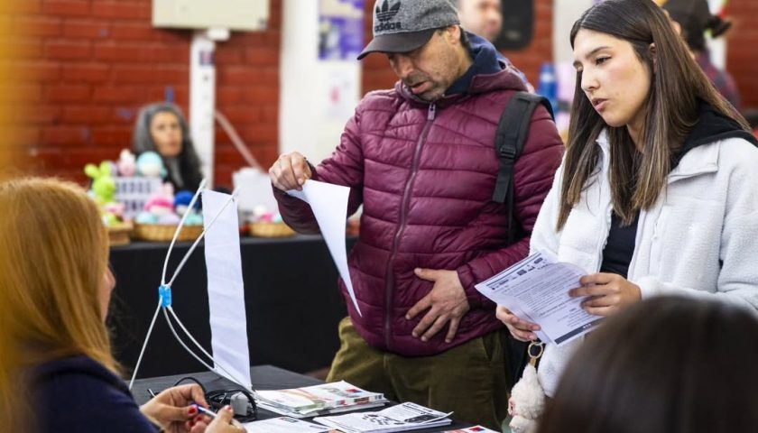 UMAG impulsa la empleabilidad, la innovación y el emprendimiento en su feria laboral 2025