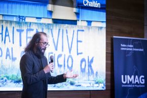 “Mi invitación es a reflexionar críticamente sobre cómo los saberes que se generan en la Academia logran permear el mundo real”