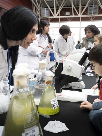 La ciencia y el océano se citan en la UMAG: Exitosa VIII versión de EXPOMAR da inicio al Mes del Mar