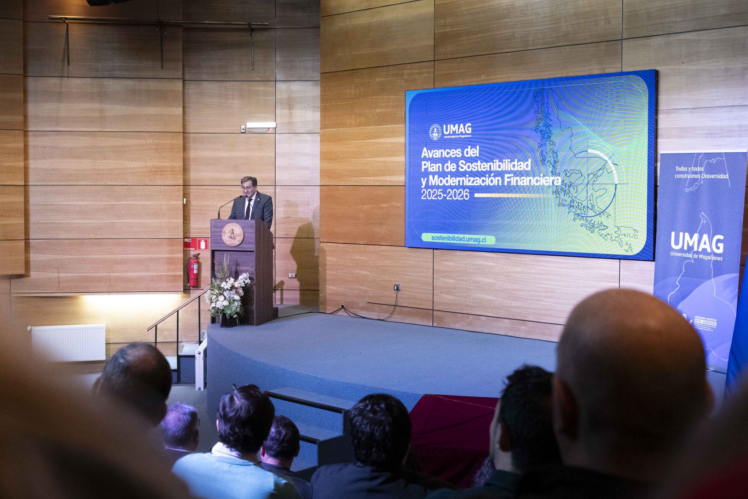 Rector dio a conocer avances del Plan de Sostenibilidad y Modernización Financiera 2025-2026