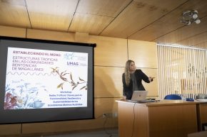 Investigadora destaca el rol de la ciencia para avanzar hacia una salmonicultura más sostenible en Magallanes