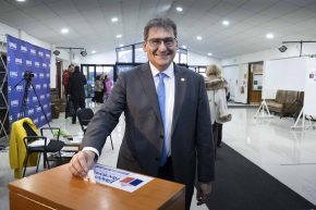 José Maripani es reelegido rector de la Universidad de Magallanes para el período 2026-2030