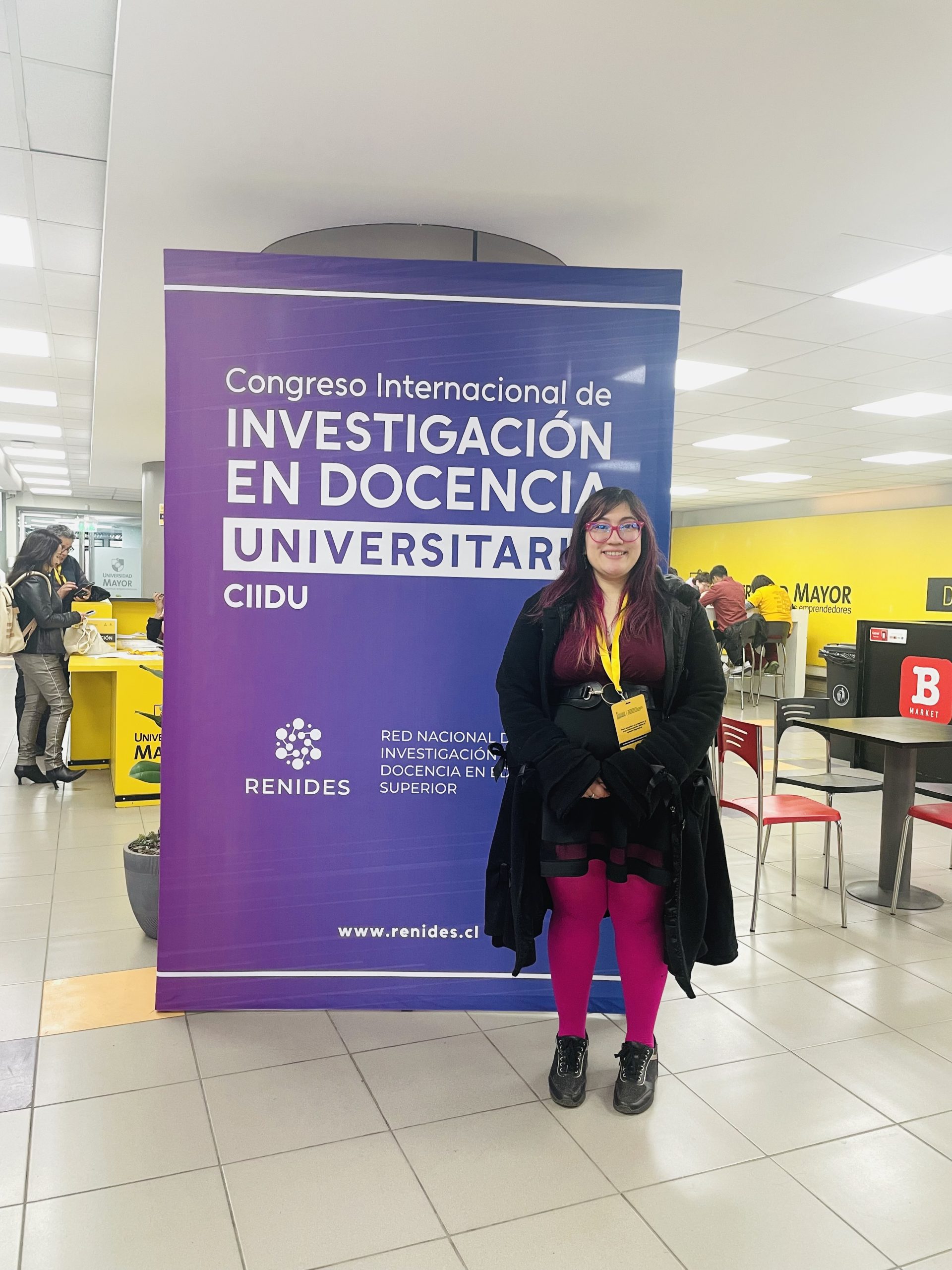 Académica presentó investigación sobre aprendizaje del inglés en Congreso Internacional