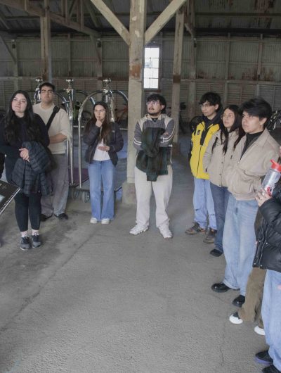 Estudiantes de Arquitectura recorrieron Puerto Natales para profundizar en la historia social y urbana de la Patagonia