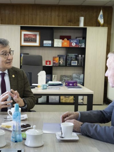 Rector y Seremi de Educación dialogan sobre procesos de aprendizajes en los colegios