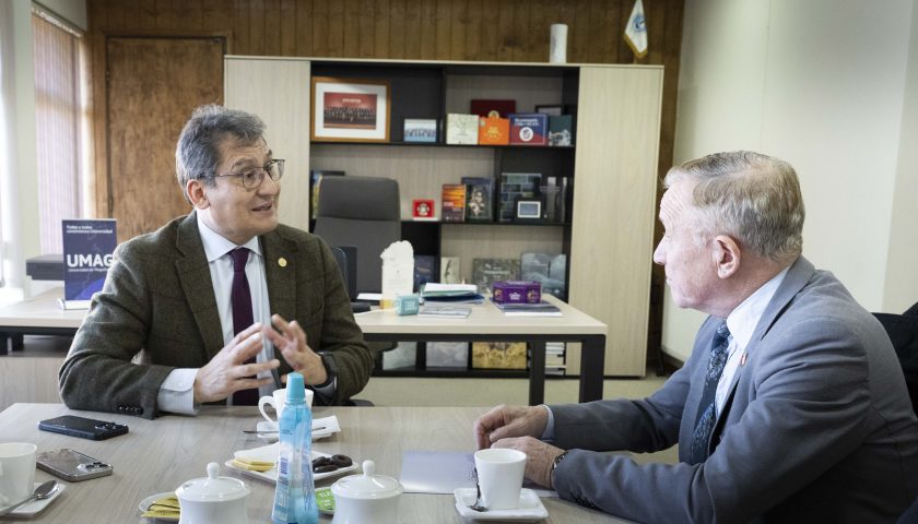 Rector y Seremi de Educación dialogan sobre procesos de aprendizajes en los colegios