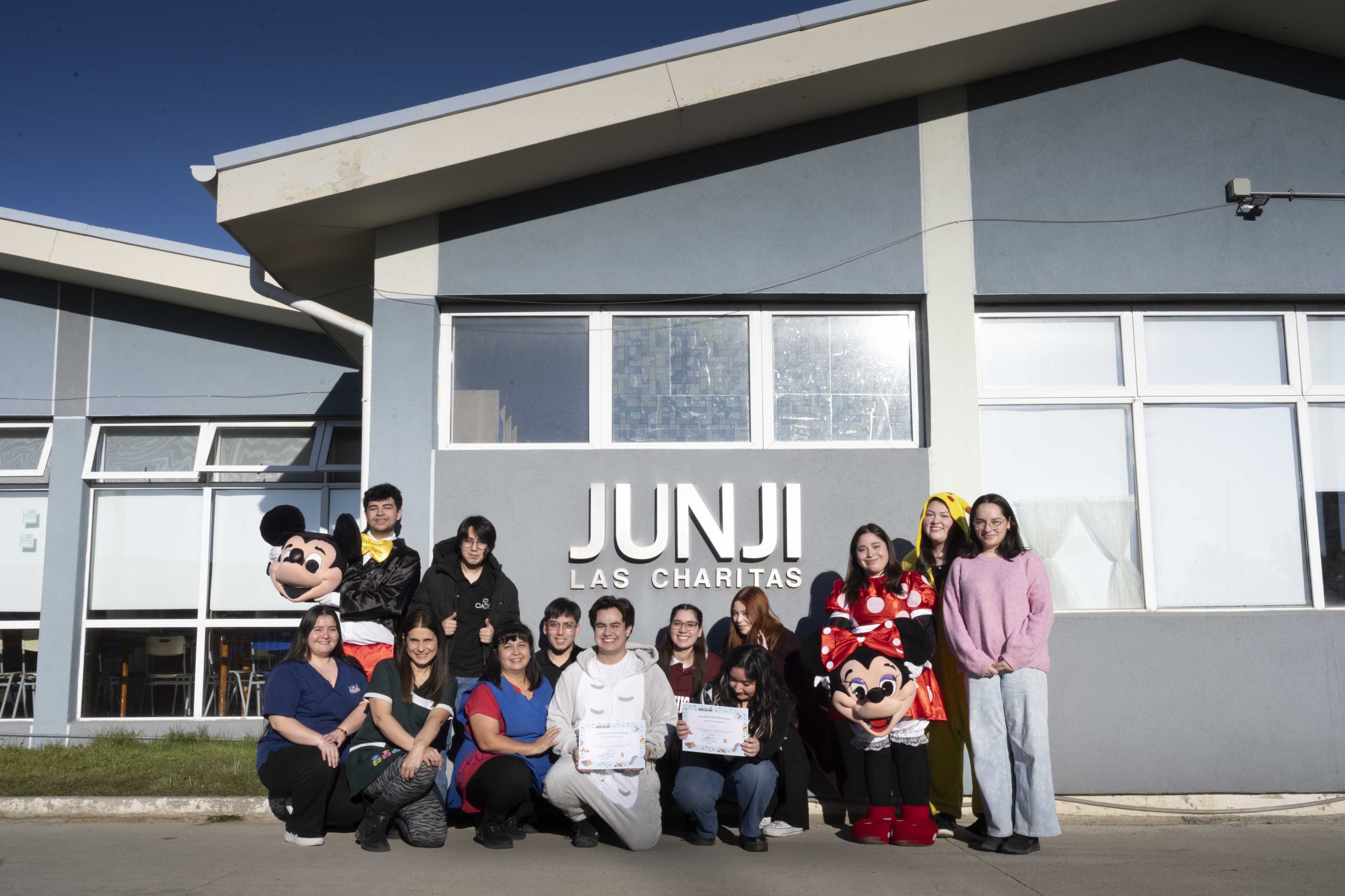Voluntariado UMAG suma nuevas acciones junto a la comunidad