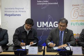 UMAG y ENAMI suscriben convenio para impulsar formalización y desarrollo de la pequeña minería del oro en Magallanes