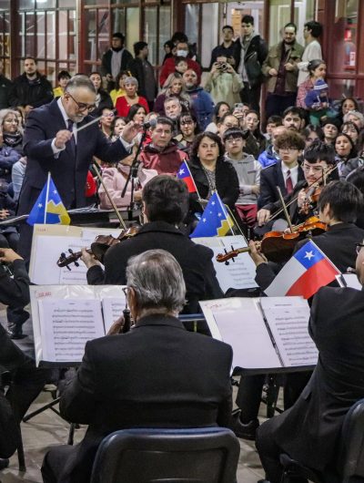 Entre música chilena y aplausos: Sinfónica UMAG hizo vibrar las Fiestas Patrias