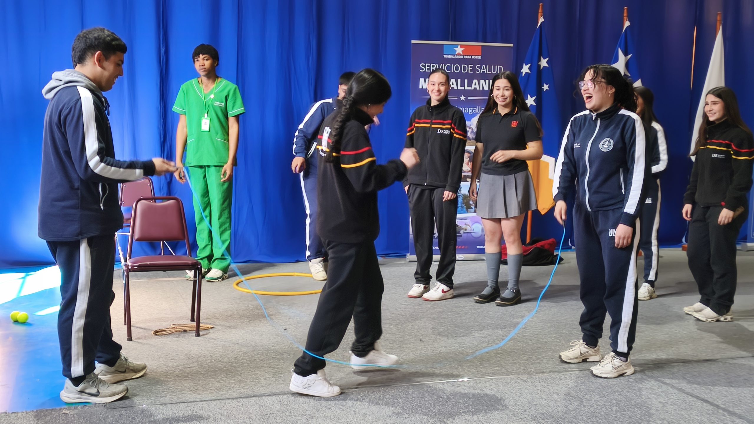 UMAG participa en feria escolar para prevenir el accidente cerebrovascular